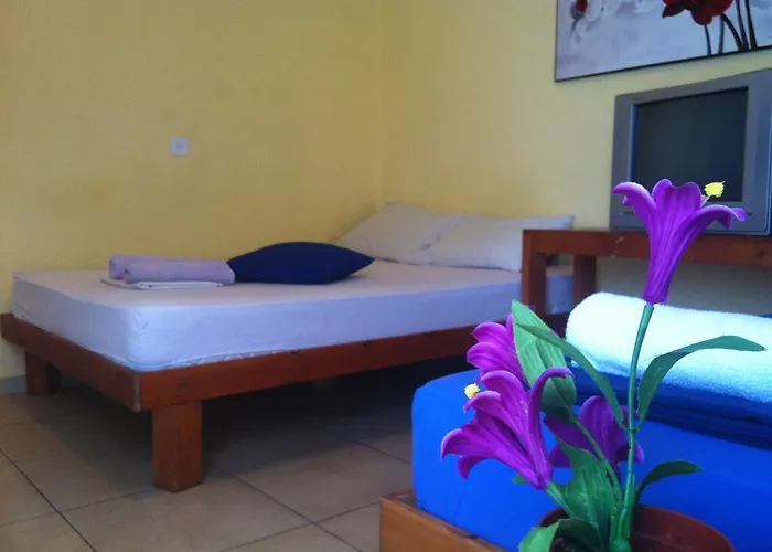 Hotel 28