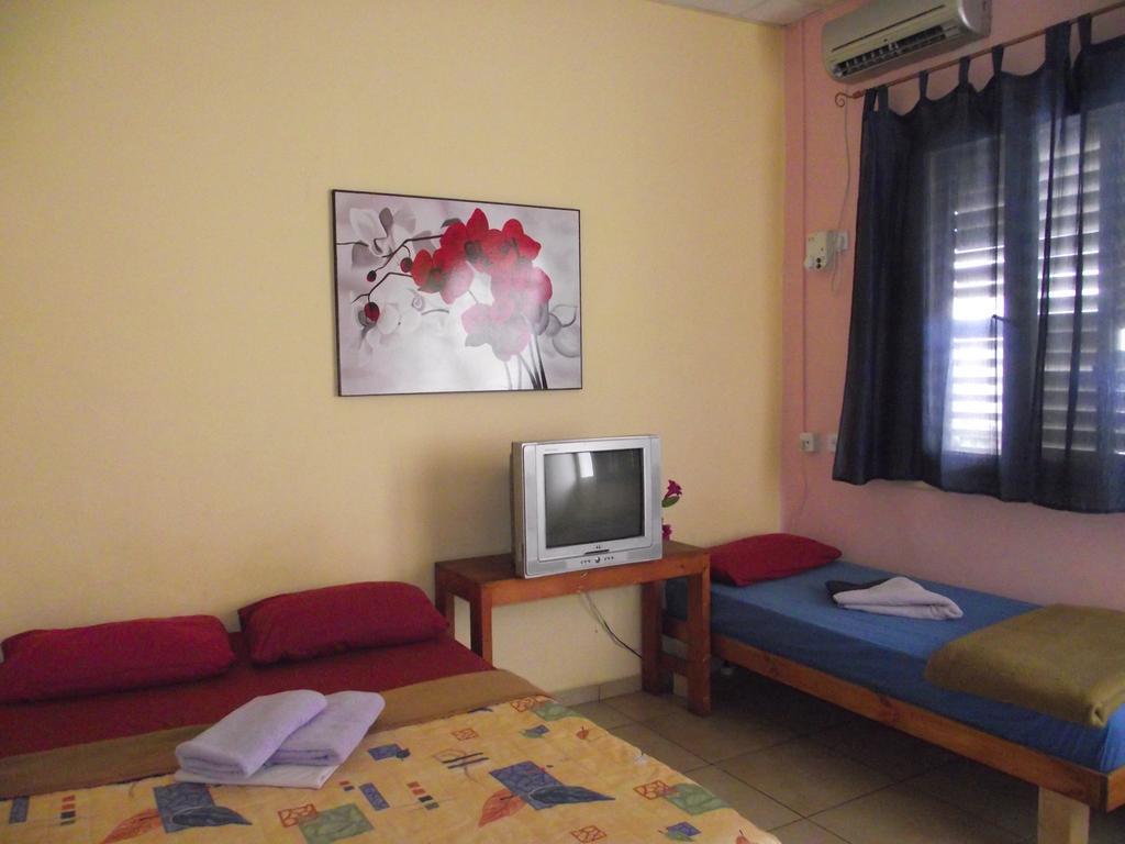 Hotel Hotel 28 2*