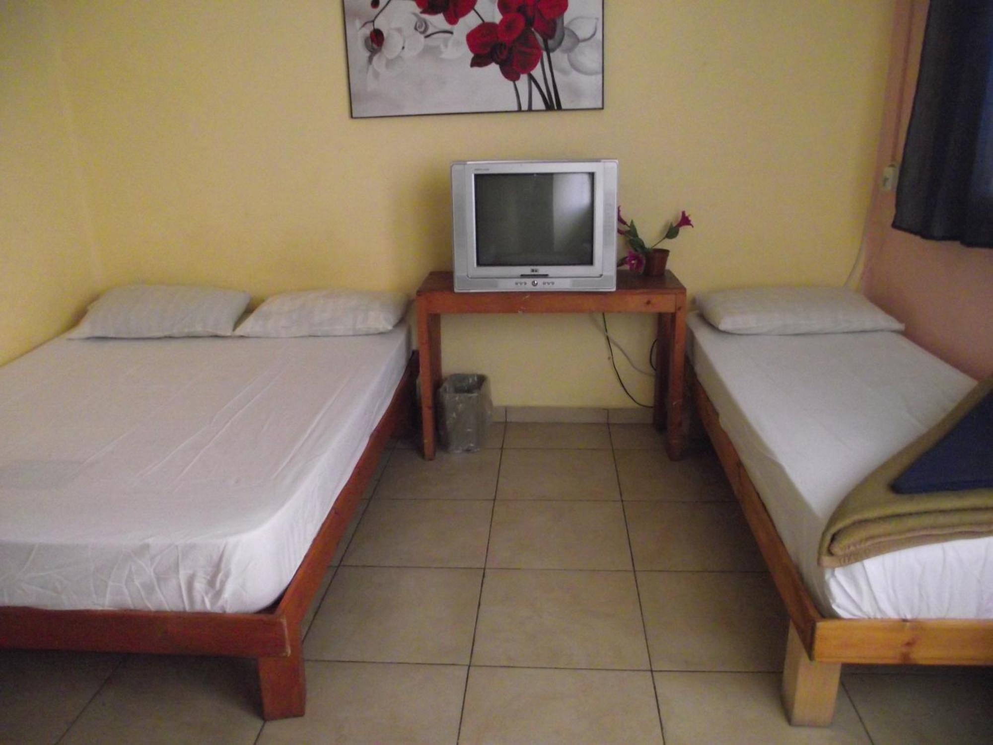 Hotel Hotel 28 2*